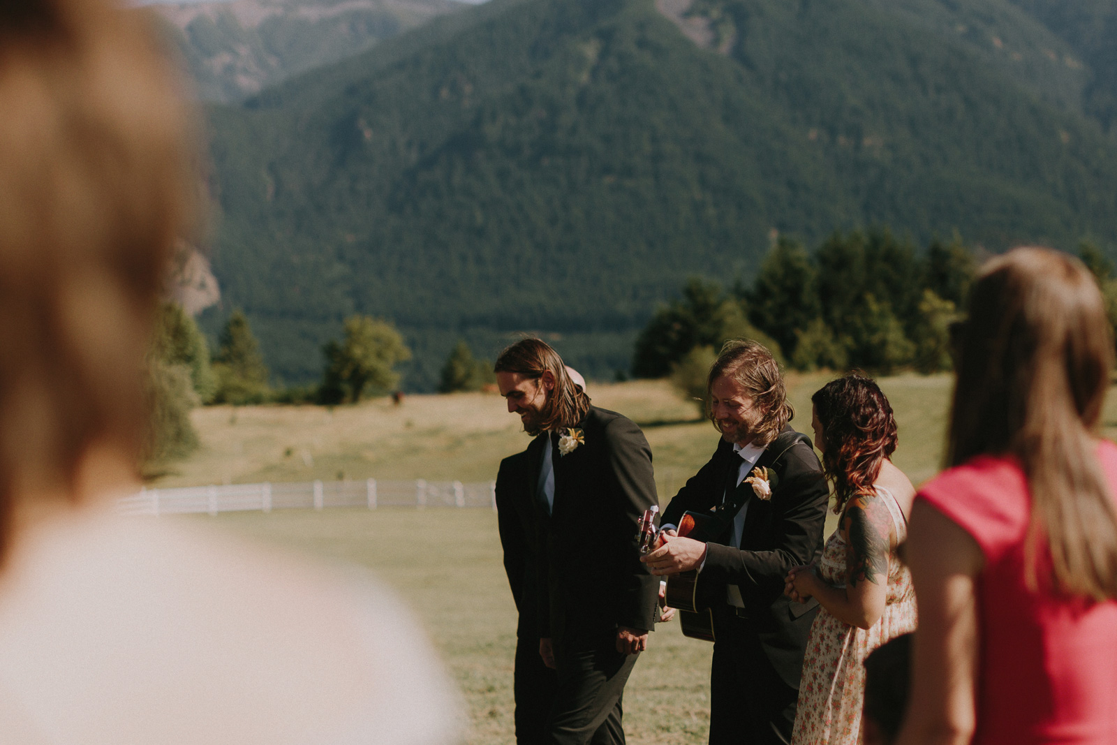 columbia-river-gorge-wedding