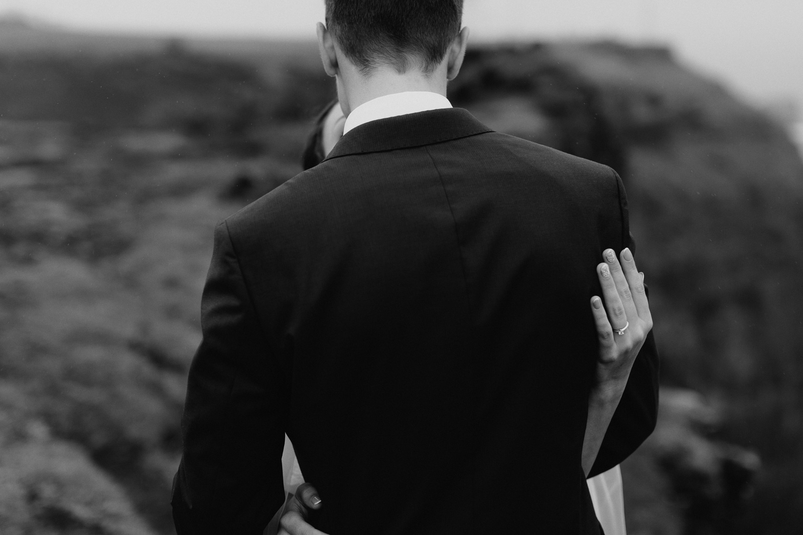 iceland-elopement-photographer