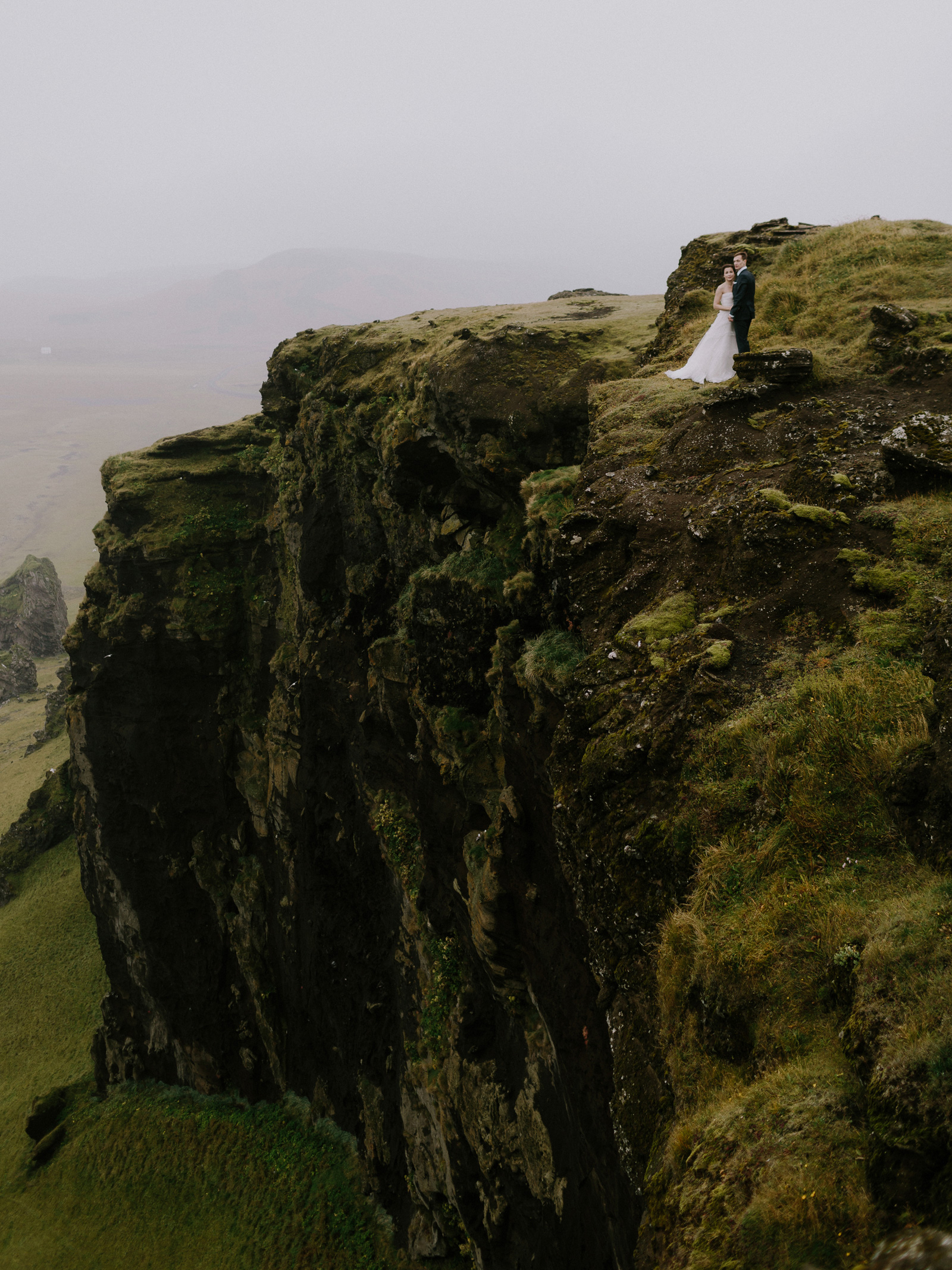 iceland-elopement-photographer