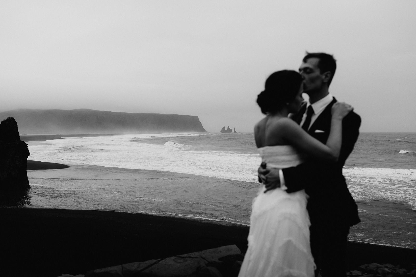 iceland-elopement-photographer